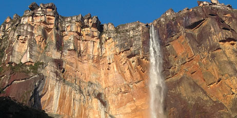 picfolio/Shutterstock.com