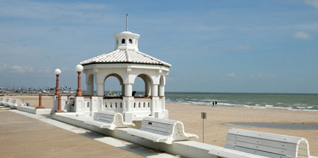 Philip Lange/Shutterstock.com