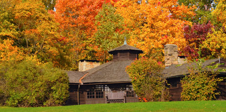 Kenneth Sponsler/Shutterstock.com