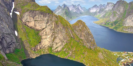 Igor Plotnikov/Shutterstock.com