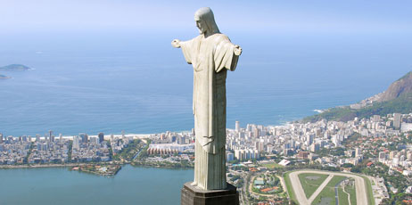 Mark Schwettmann/Shutterstock.com