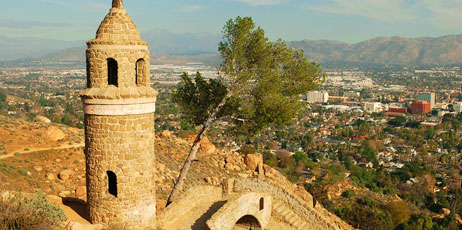 Lowe Llaguno/Shutterstock.com
